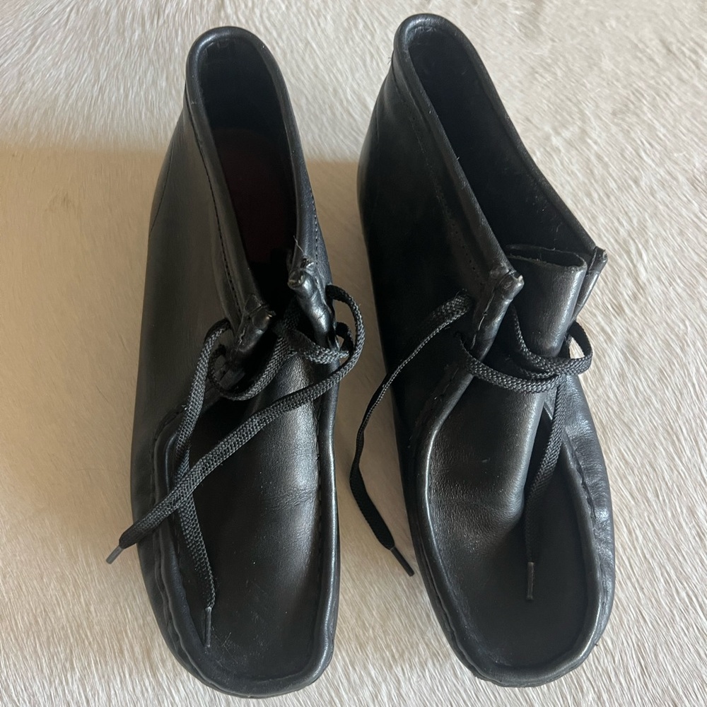 Clark’s Wallabies | Size 8